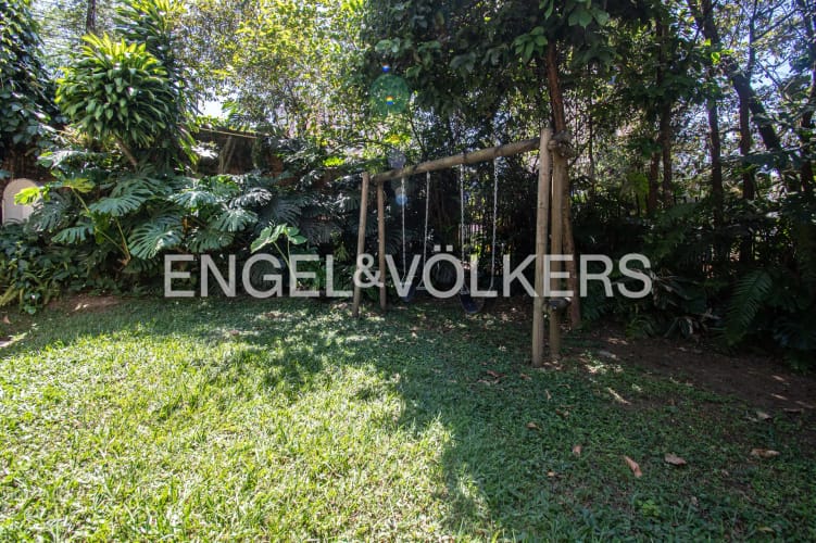 Casa de 4 alcobas en venta en Las Lomas No.1, Medellín, 235 m² · foto 16 de 17