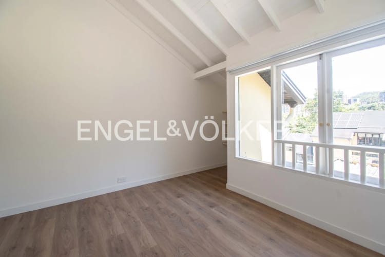Casa de 4 alcobas en venta en Las Lomas No.1, Medellín, 235 m² · foto 13 de 17