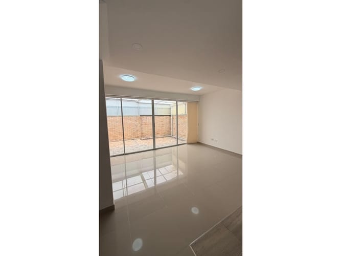 Casa de 3 alcobas en venta en Alfaguara, Jamundí, 92 m² · foto 5 de 7