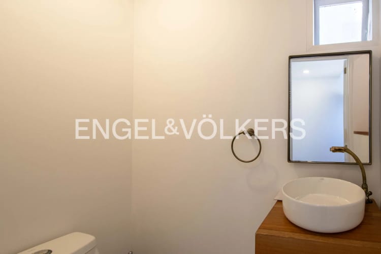 Casa de 4 alcobas en venta en Las Lomas No.1, Medellín, 235 m² · foto 6 de 17