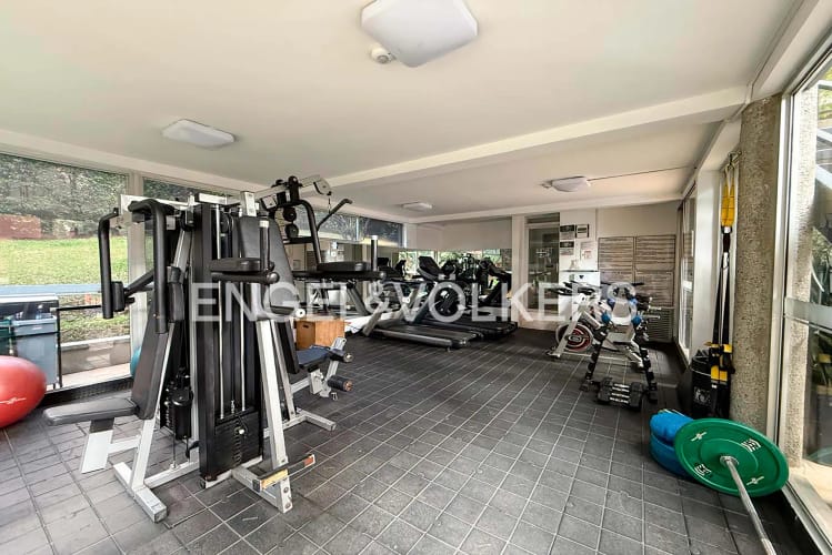 Apartamento de 3 alcobas en venta en El Tesoro, Medellín, 177 m² · foto 18 de 20