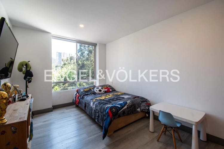 Apartamento de 3 alcobas en venta en El Tesoro, Medellín, 177 m² · foto 15 de 20