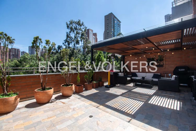 Apartamento de 3 alcobas en venta en El Tesoro, Medellín, 177 m² · foto 6 de 20