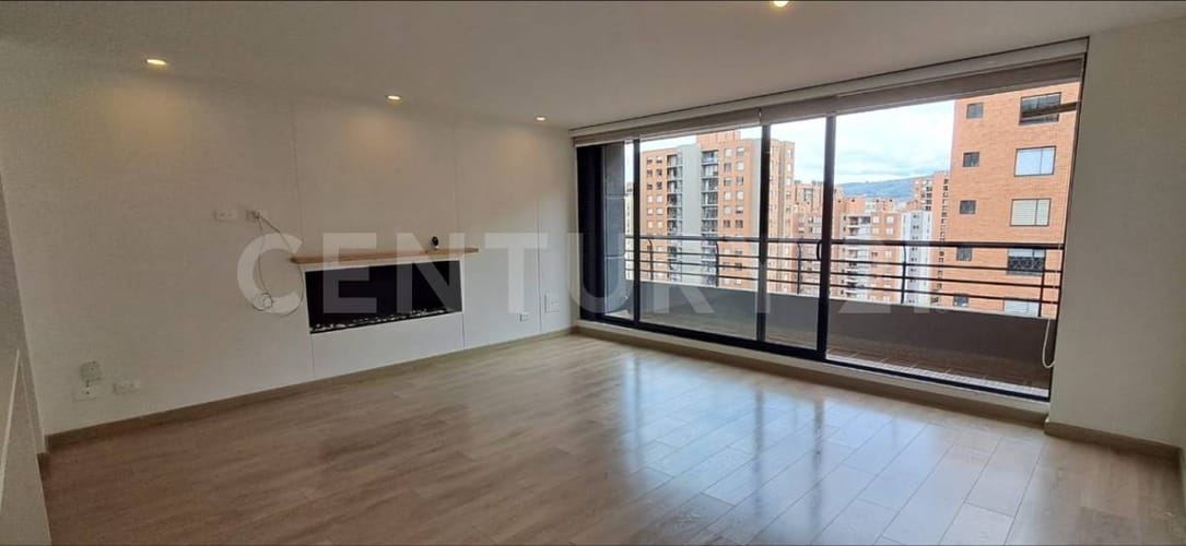 Apartamento de 3 alcobas en arriendo en Colina Campestre, Bogotá, 90 m² · foto 2 de 18