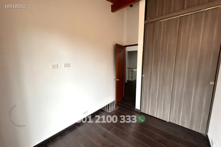 Casa de 3 alcobas en arriendo en Cumbres, Envigado, 166 m² · foto 23 de 24