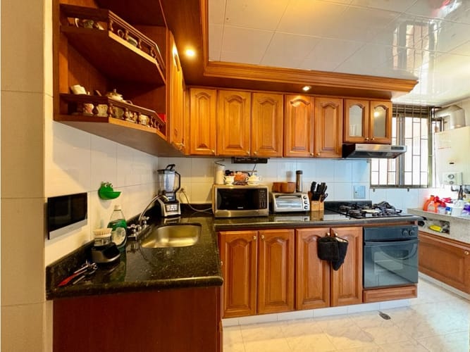 Apartamento de 2 alcobas en venta en Cedritos, Bogotá, 81 m² · foto 13 de 21