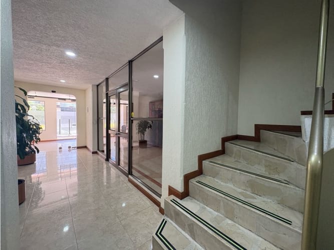 Apartamento de 2 alcobas en venta en Cedritos, Bogotá, 81 m² · foto 16 de 21