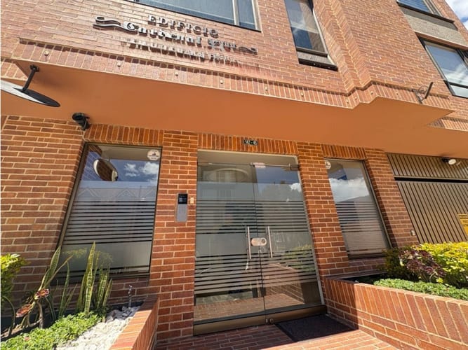 Apartamento de 2 alcobas en venta en Cedritos, Bogotá, 81 m² · foto 20 de 21