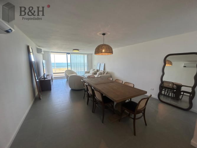 Apartamento de 3 dormitorios en alquiler, Punta del Este · Foto 3