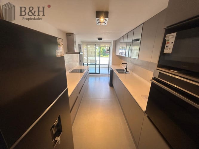 Apartamento de 3 dormitorios en alquiler, Punta del Este · Foto 5