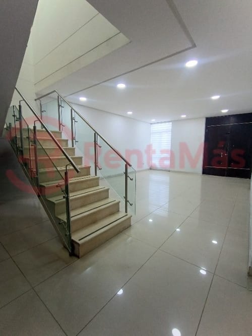 Casa de 6 alcobas en venta en Quinta Oriental, Cúcuta, 406 m² · foto 5 de 24