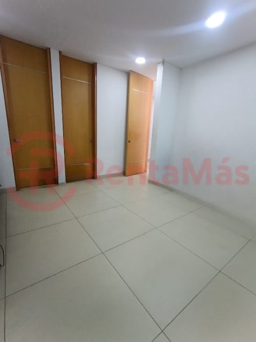 Casa de 6 alcobas en venta en Quinta Oriental, Cúcuta, 406 m² · foto 7 de 24