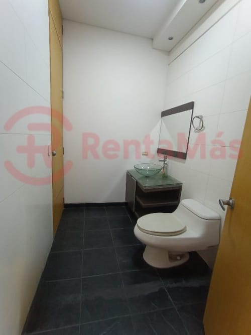 Casa de 6 alcobas en venta en Quinta Oriental, Cúcuta, 406 m² · foto 8 de 24