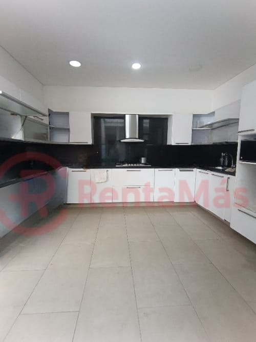 Casa de 6 alcobas en venta en Quinta Oriental, Cúcuta, 406 m² · foto 13 de 24