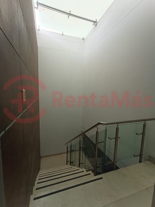 Casa de 6 alcobas en venta en Quinta Oriental, Cúcuta, 406 m² · foto 17 de 24