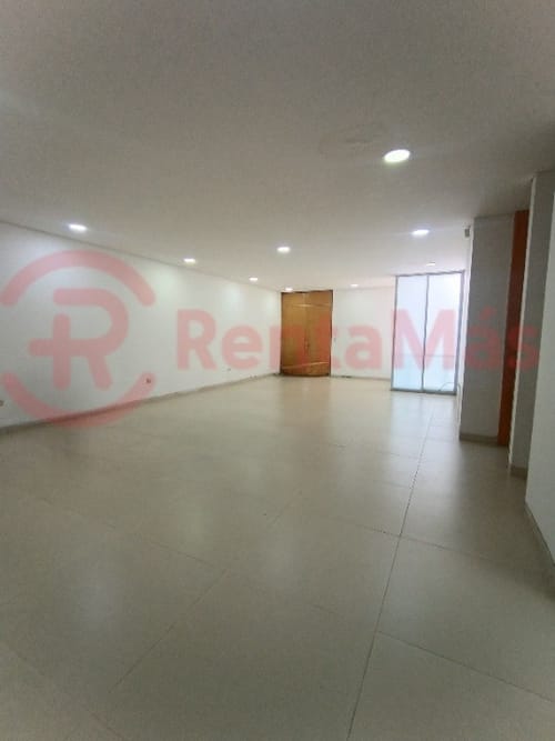 Casa de 6 alcobas en venta en Quinta Oriental, Cúcuta, 406 m² · foto 18 de 24