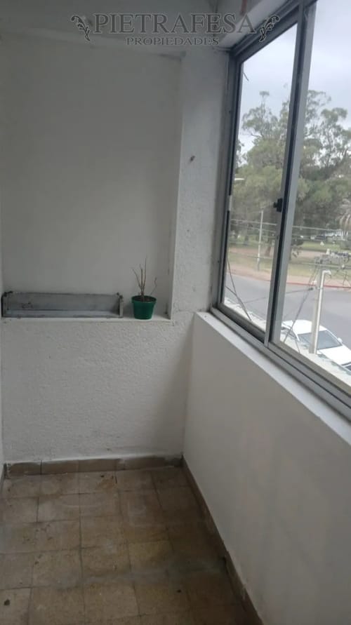 Apartamento en alquiler, 2 dormitorios, 1 baño. Prado. · Foto 3