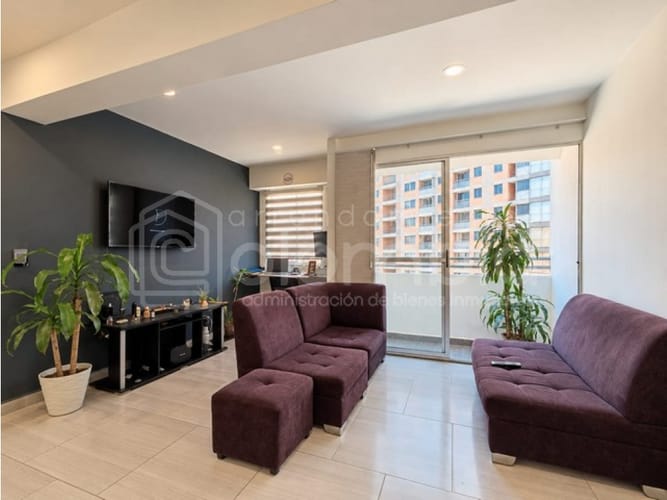 Apartamento de 3 alcobas en venta en San Gabriel, Medellín, 55 m² · foto 4 de 13