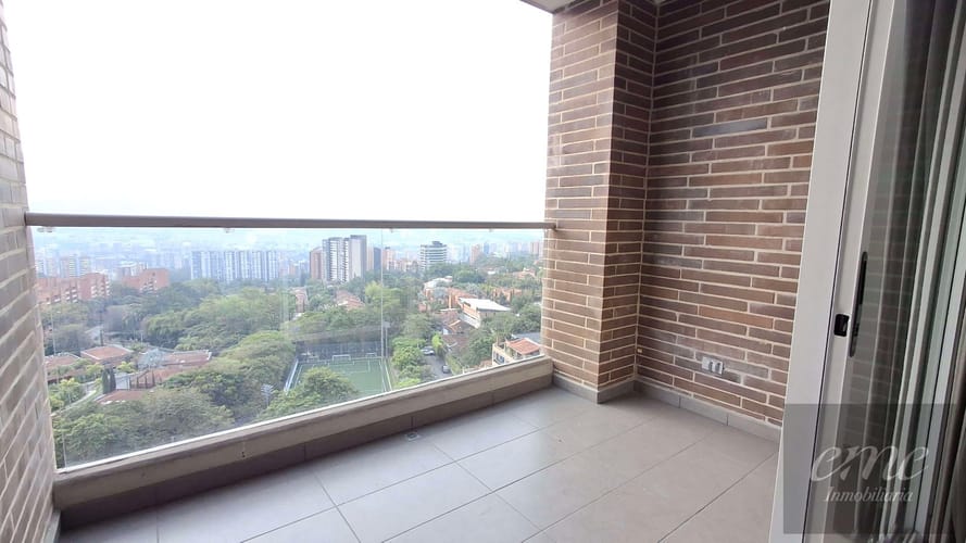 Apartamento de 2 alcobas en arriendo en Loma Benedictinos, Envigado, 85 m² · foto 6 de 21