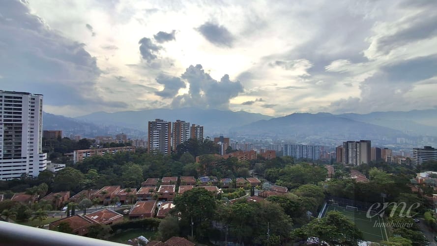 Apartamento de 2 alcobas en arriendo en Loma Benedictinos, Envigado, 85 m² · foto 7 de 21