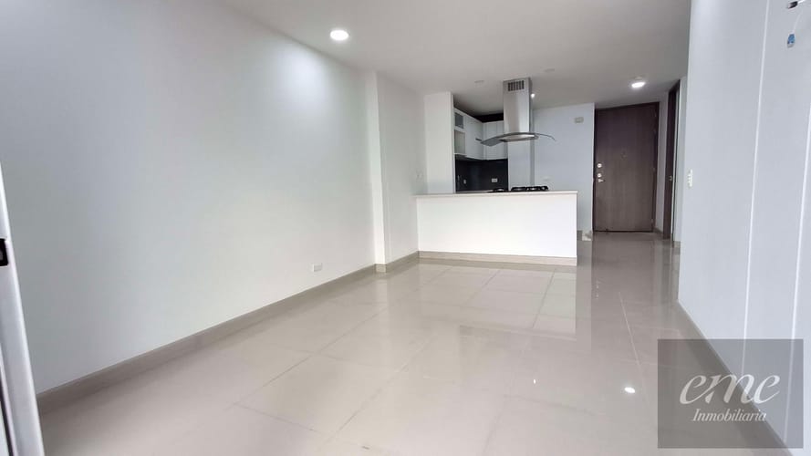 Apartamento de 2 alcobas en arriendo en Loma Benedictinos, Envigado, 85 m² · foto 9 de 21