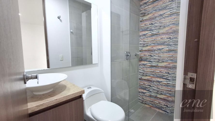 Apartamento de 2 alcobas en arriendo en Loma Benedictinos, Envigado, 85 m² · foto 11 de 21