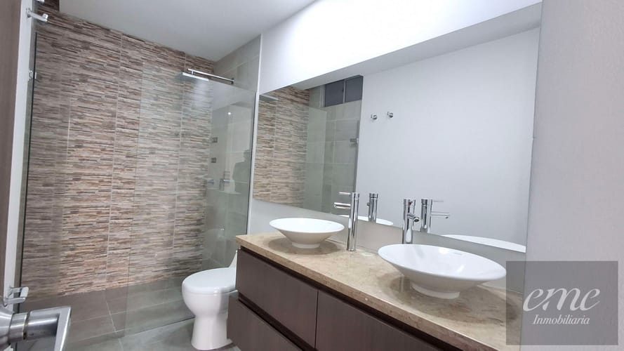 Apartamento de 2 alcobas en arriendo en Loma Benedictinos, Envigado, 85 m² · foto 20 de 21