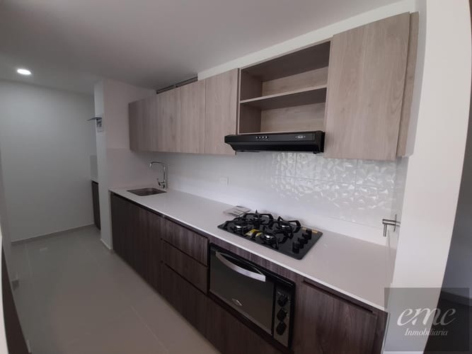 Apartamento de 3 alcobas en arriendo en Vía Las Palmas, Medellín, 75 m² · foto 3 de 18
