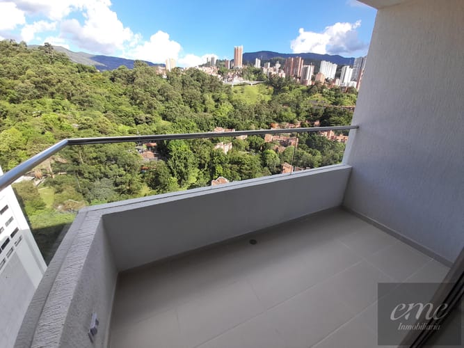 Apartamento de 3 alcobas en arriendo en Vía Las Palmas, Medellín, 75 m² · foto 7 de 18