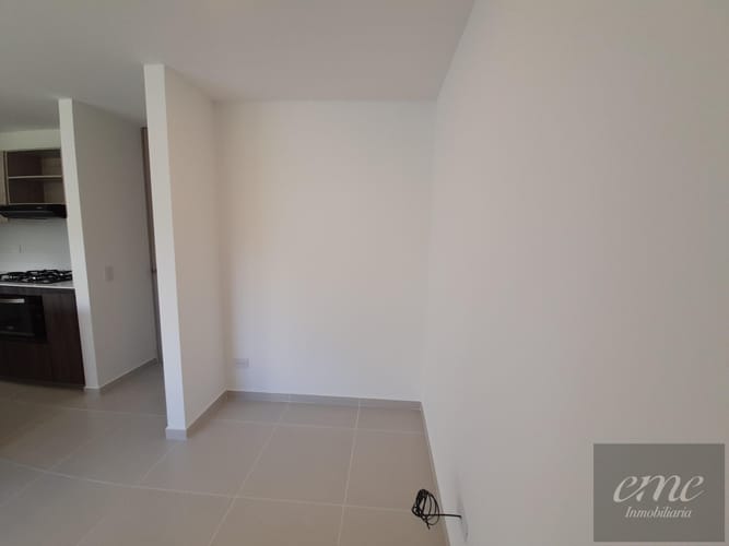 Apartamento de 3 alcobas en arriendo en Vía Las Palmas, Medellín, 75 m² · foto 9 de 18