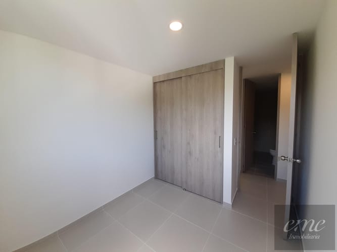 Apartamento de 3 alcobas en arriendo en Vía Las Palmas, Medellín, 75 m² · foto 12 de 18