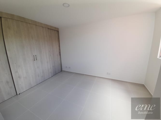 Apartamento de 3 alcobas en arriendo en Vía Las Palmas, Medellín, 75 m² · foto 15 de 18