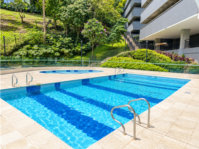 Casa de 3 alcobas en venta en La Inmaculada, Envigado, 140 m² · foto 12 de 14