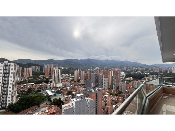 Apartamento de 3 alcobas en arriendo en Calle Larga, Sabaneta, 91 m² · foto 4 de 22
