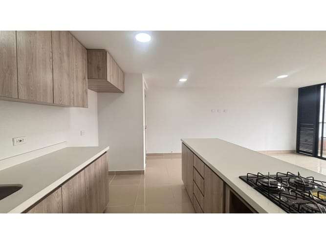 Apartamento de 3 alcobas en arriendo en Calle Larga, Sabaneta, 91 m² · foto 13 de 22