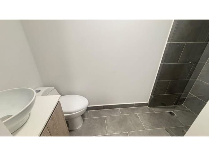 Apartamento de 3 alcobas en arriendo en Calle Larga, Sabaneta, 91 m² · foto 18 de 22