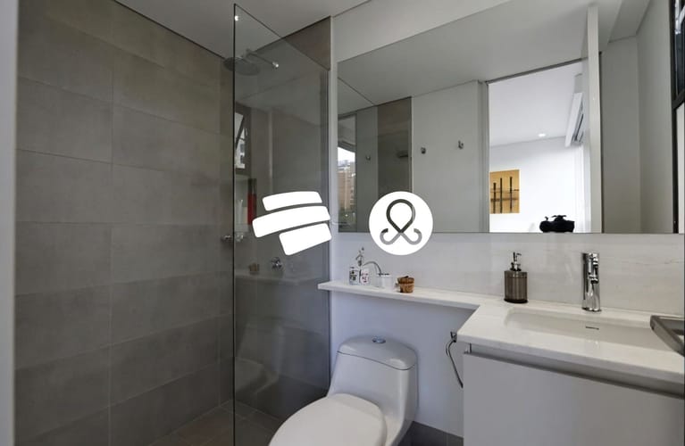 Apartamento de 2 alcobas en venta en El Poblado, Medellín, 94 m² · foto 8 de 9