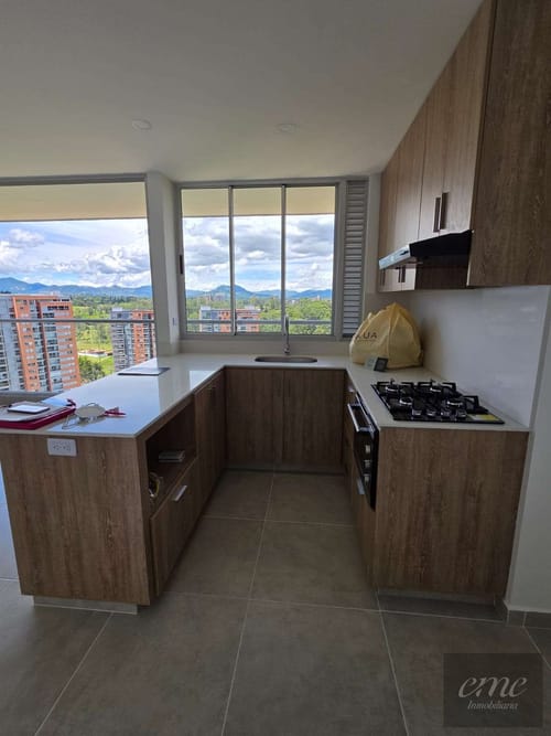 Apartamento de 3 alcobas en venta en El Rosal, Rionegro, 90 m² · foto 1 de 11