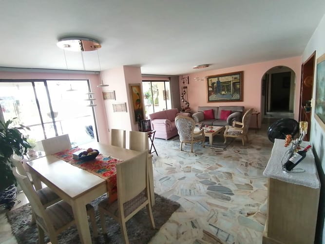 Apartamento de 3 alcobas en venta en Centenario, Cali, 156 m² · foto 4 de 24