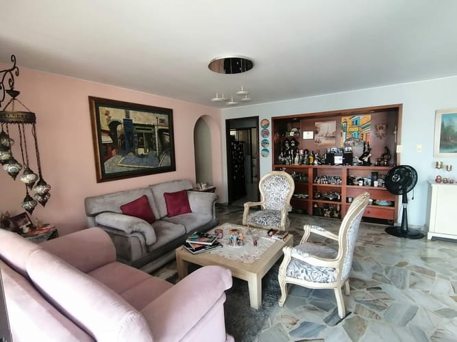 Apartamento de 3 alcobas en venta en Centenario, Cali, 156 m² · foto 5 de 24