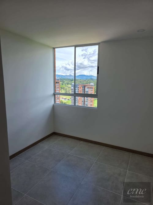 Apartamento de 3 alcobas en venta en El Rosal, Rionegro, 90 m² · foto 3 de 11