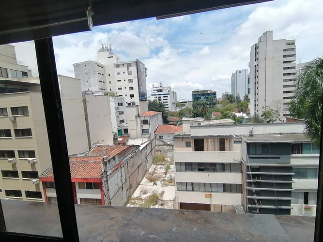 Apartamento de 3 alcobas en venta en Centenario, Cali, 156 m² · foto 20 de 24