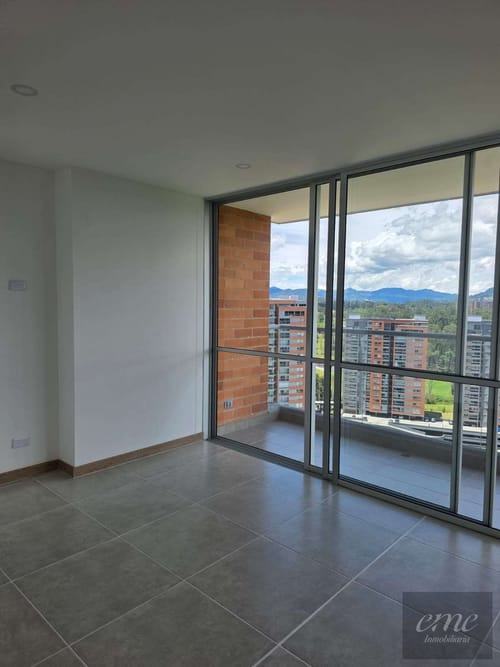 Apartamento de 3 alcobas en venta en El Rosal, Rionegro, 90 m² · foto 5 de 11