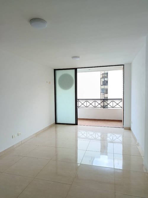 Apartamento de 3 alcobas en arriendo en Mejoras Publicas, Bucaramanga, 76 m² · foto 2 de 19