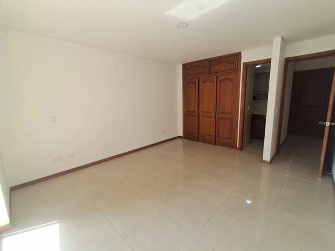 Apartamento de 3 alcobas en arriendo en Las Acacias, Medellín, 105 m² · foto 5 de 20