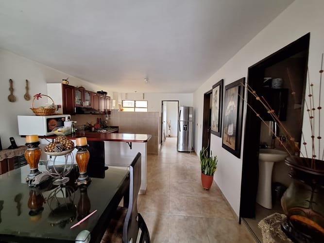 Apartamento de 3 alcobas en venta en La Gloria, Medellín, 69 m² · foto 6 de 14