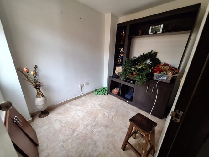 Apartamento de 3 alcobas en venta en La Gloria, Medellín, 69 m² · foto 10 de 14