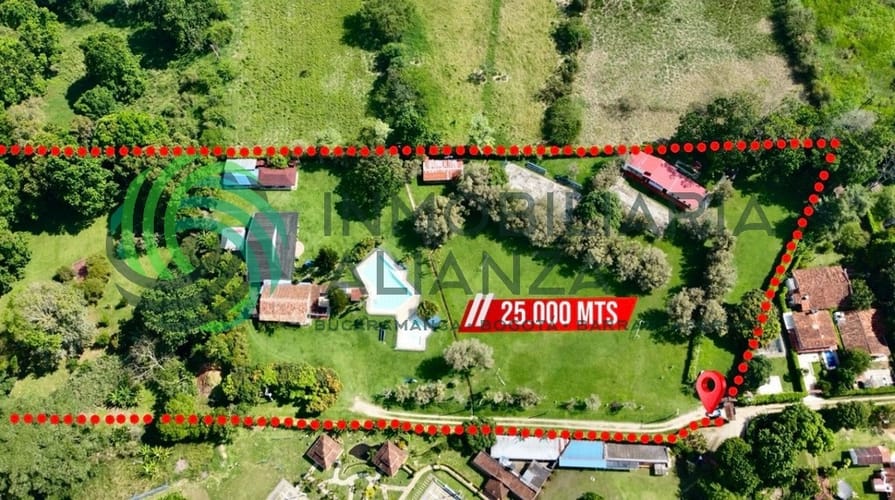 Finca en venta en Guatiguara, Piedecuesta, 990 m² · foto 4 de 24