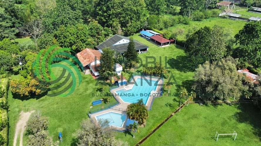 Finca en venta en Guatiguara, Piedecuesta, 990 m² · foto 10 de 24