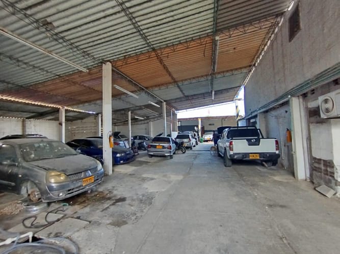 Bodega en venta en Manzanares, Santa Marta, 1036 m² · foto 6 de 6